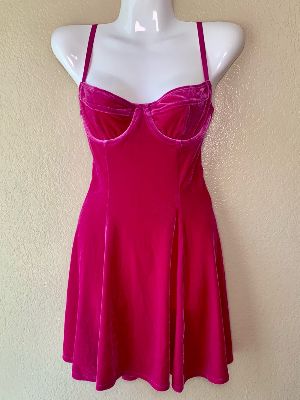 AMERICAN APPAREL Magenta Velvet Underwire Bustier Barbiecore Skater Dress Size M - Picture 3 of 6